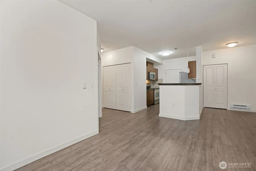 Property photo for 21055 40th Place #f1, Sea Tac photo 8
