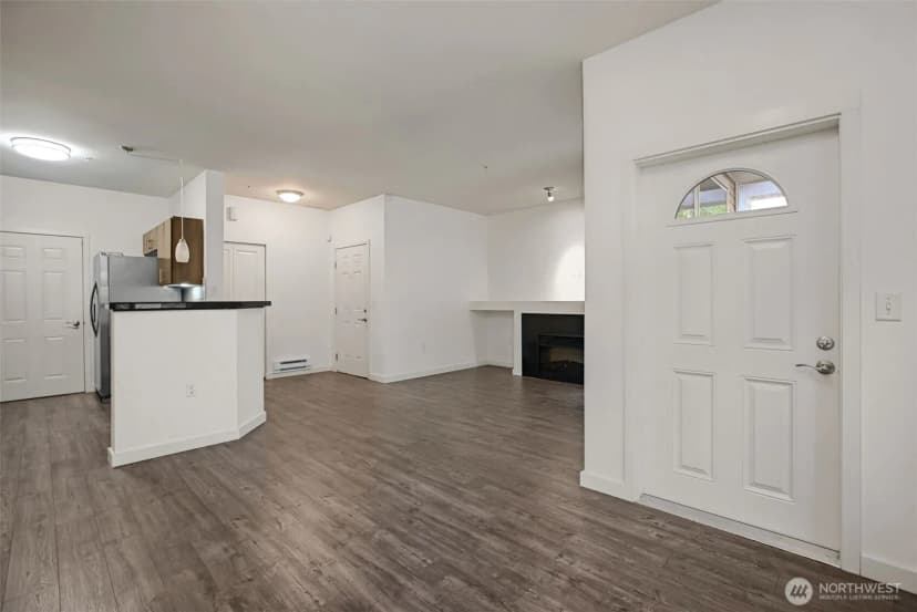 Property photo for 21055 40th Place #f1, Sea Tac photo 9