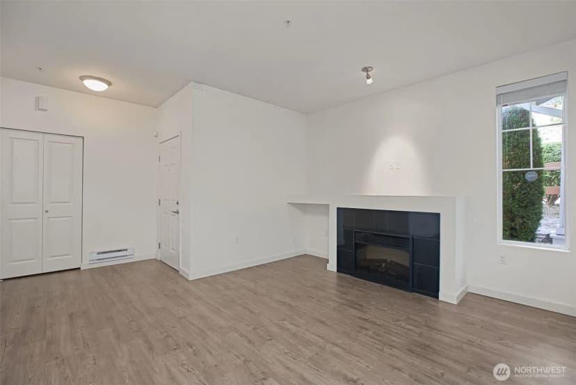 Property photo for 21055 40th Place #f1, Sea Tac photo 5