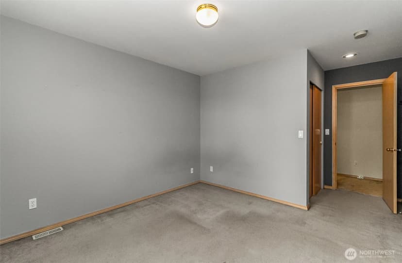 Property photo for 9520 2nd Street Se #11, Lake Stevens photo 31