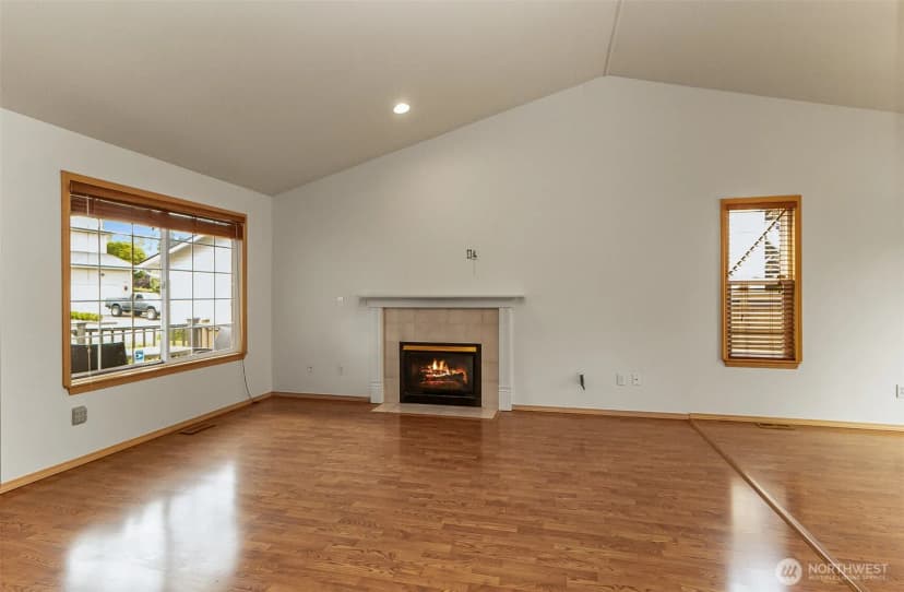 Property photo for 9520 2nd Street Se #11, Lake Stevens photo 10