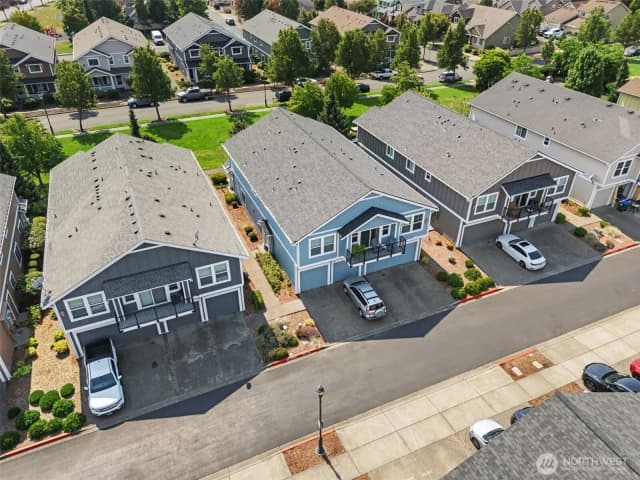 Property photo for 6037 Illinois Lane Se #c, Lacey photo 2