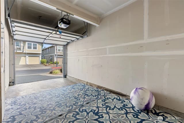 Property photo for 6037 Illinois Lane Se #c, Lacey photo 4