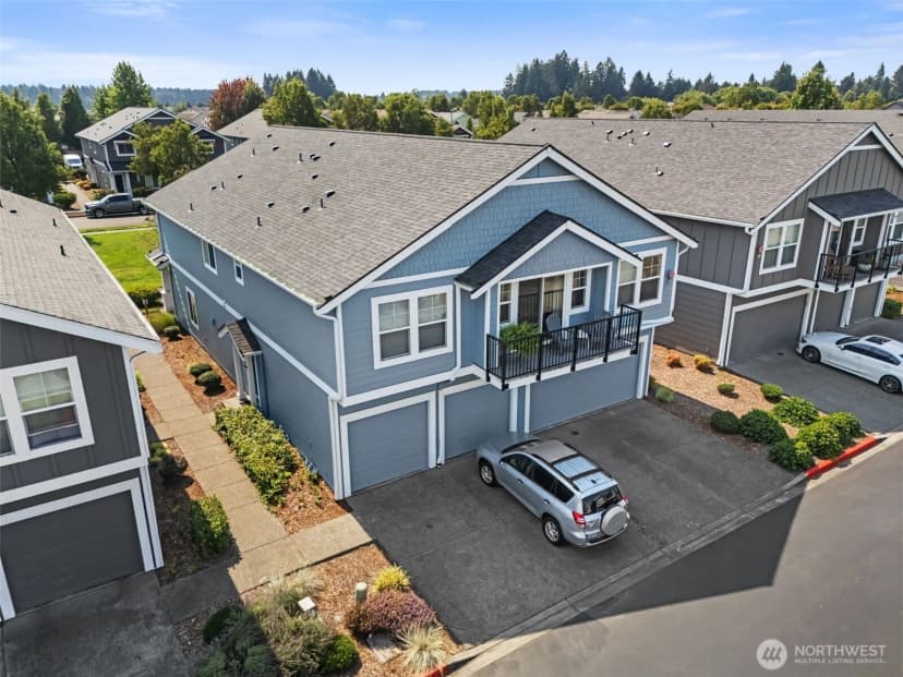 Property photo for 6037 Illinois Lane Se #c, Lacey photo 3