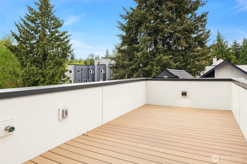 Property photo for 10835 11th Avenue Ne, Seattle photo 19