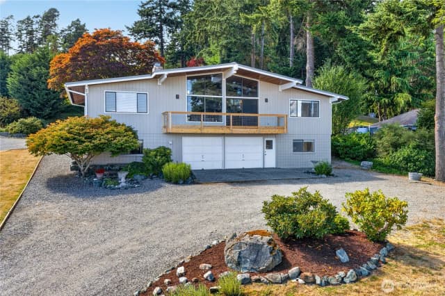 Property photo for 578 Sw Shelley Ln, Oak Harbor