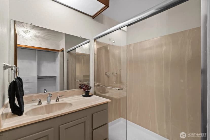 Property photo for 12918 126th Court Ne #k302, Kirkland photo 19