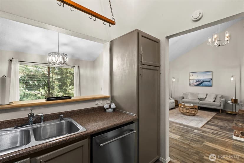 Property photo for 12918 126th Court Ne #k302, Kirkland photo 7