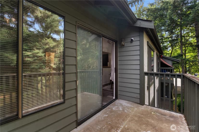 Property photo for 12918 126th Court Ne #k302, Kirkland photo 28
