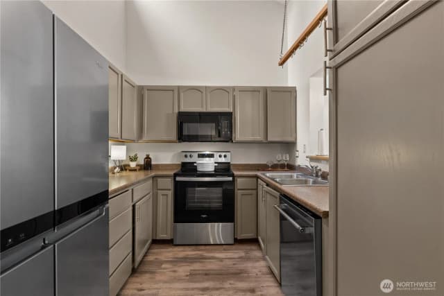 Property photo for 12918 126th Court Ne #k302, Kirkland photo 2