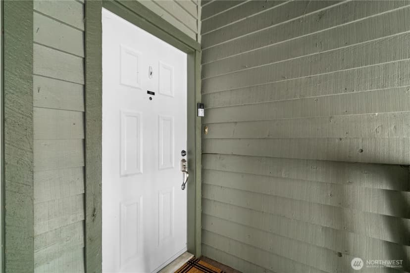 Property photo for 12918 126th Court Ne #k302, Kirkland photo 25