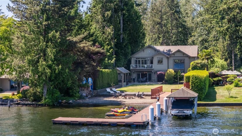 Property photo for 431 S Davies Road, Lake Stevens