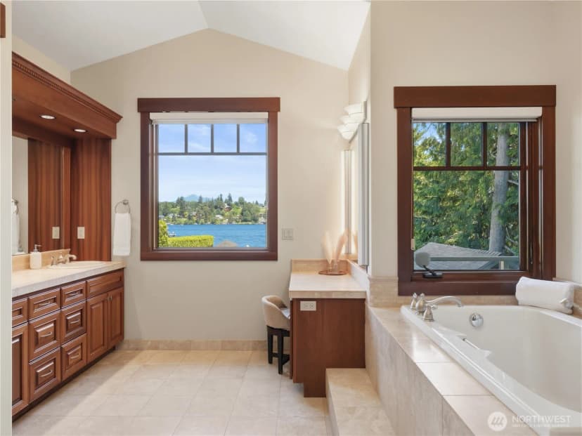 Property photo for 431 S Davies Road, Lake Stevens photo 19