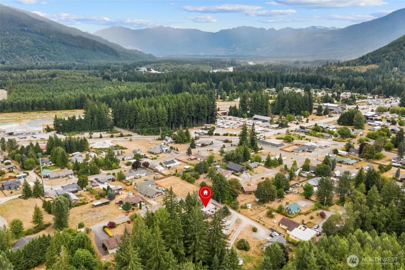 Property photo for 1265 Cascade Street, Darrington photo 29