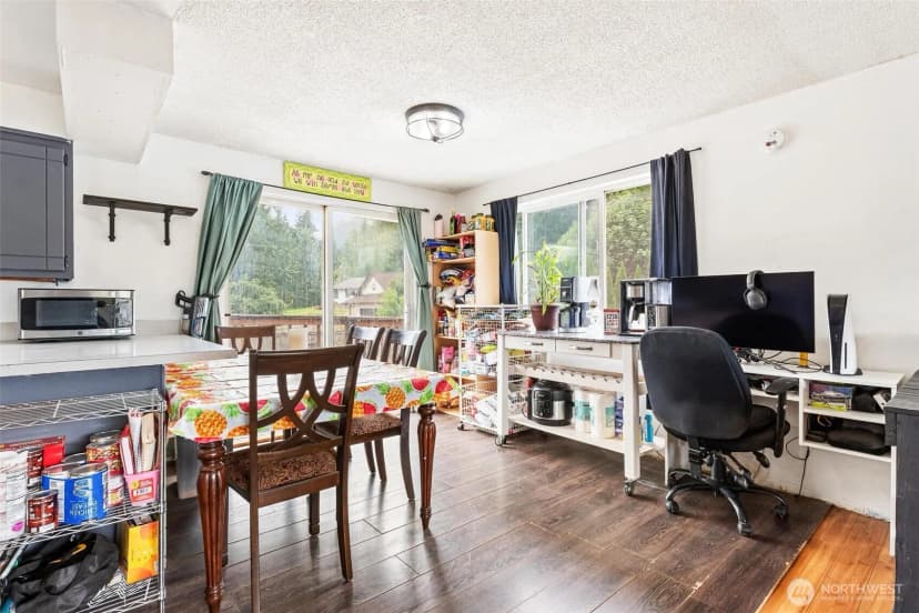 Property photo for 1265 Cascade Street, Darrington photo 11