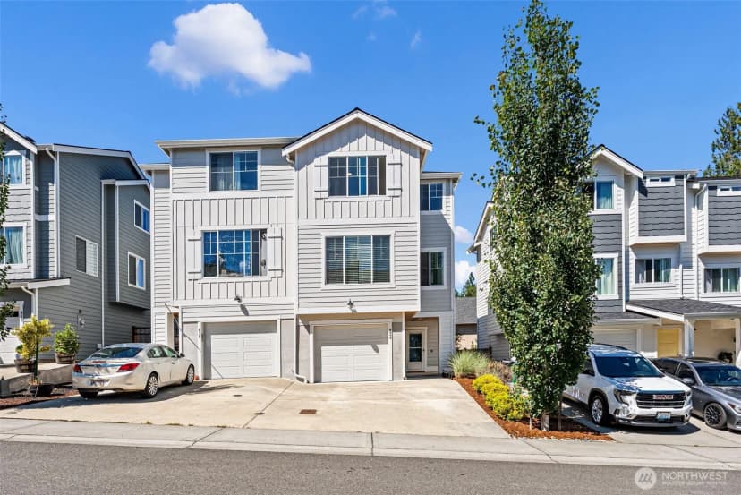 Property photo for 826 Nw Highgarden Drive, Bremerton photo 2