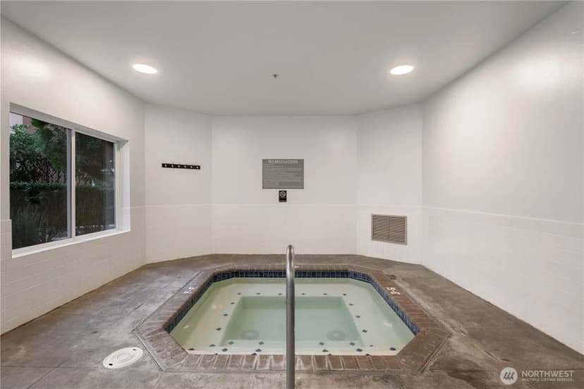 Property photo for 2415 2nd Avenue #729, Seattle photo 20