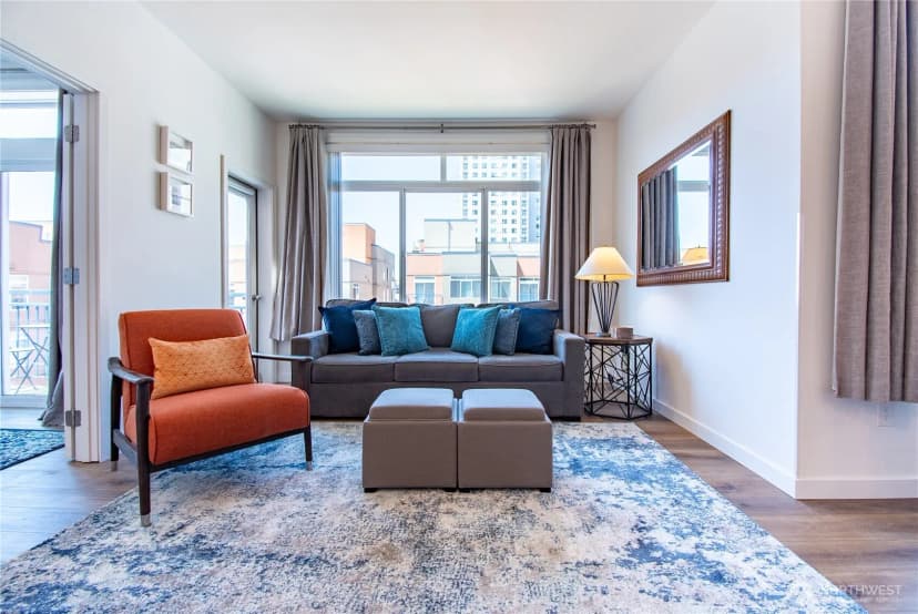 Property photo for 2415 2nd Avenue #729, Seattle photo 9