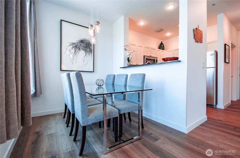 Property photo for 2415 2nd Avenue #729, Seattle photo 7