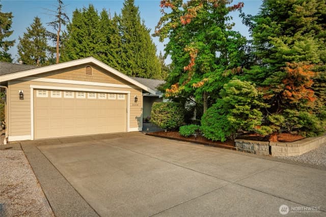 Property photo for 8204 Skeena Way, Blaine photo 2