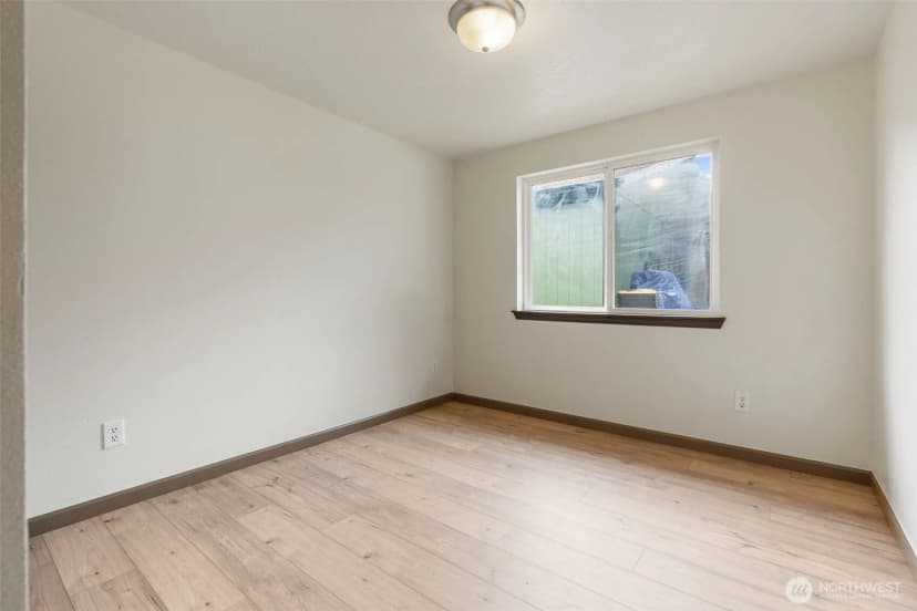 Property photo for 713 1st Avenue Ne, Napavine photo 18