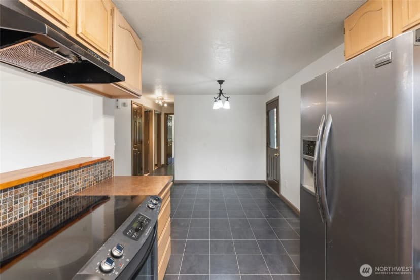 Property photo for 713 1st Avenue Ne, Napavine photo 16