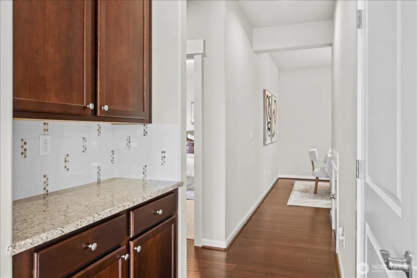 Property photo for 5028 70th Place Sw, Mukilteo photo 14