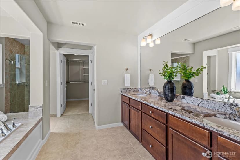 Property photo for 5028 70th Place Sw, Mukilteo photo 20