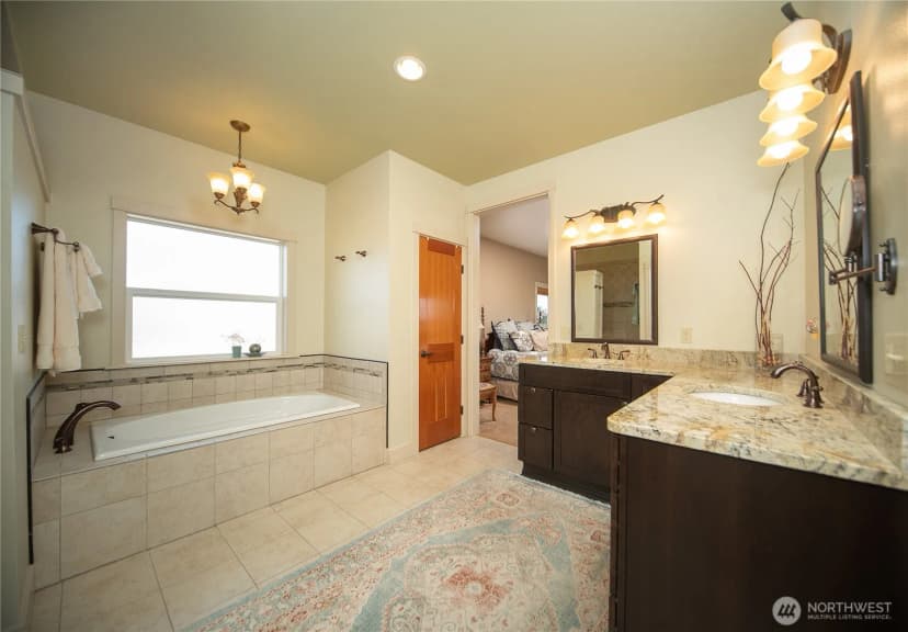 Property photo for 631 Radient View Drive, Ellensburg photo 21