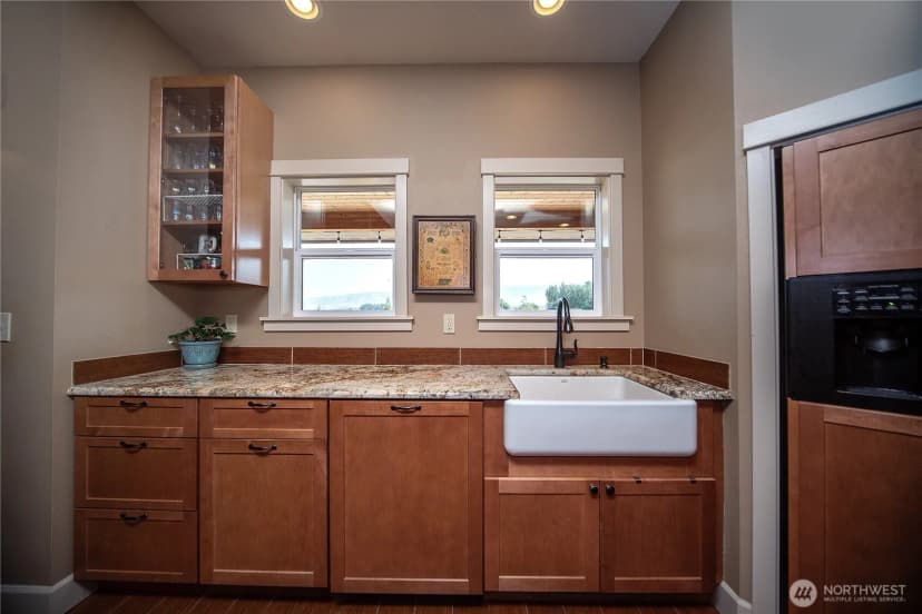 Property photo for 631 Radient View Drive, Ellensburg photo 12