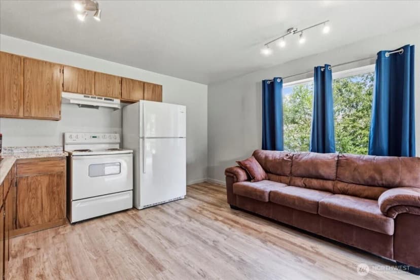 Property photo for 118 Miller Street, Electric City photo 27