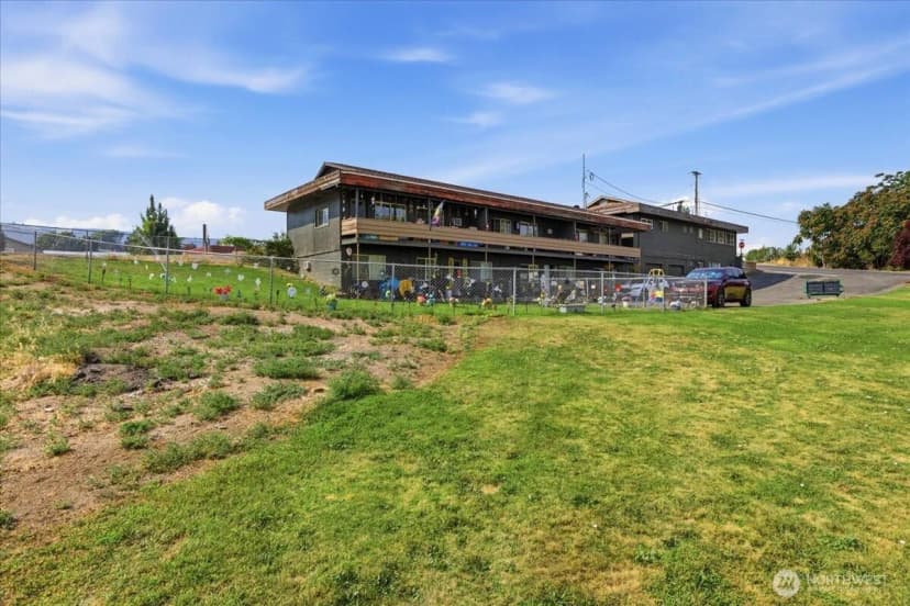 Property photo for 118 Miller Street, Electric City photo 36