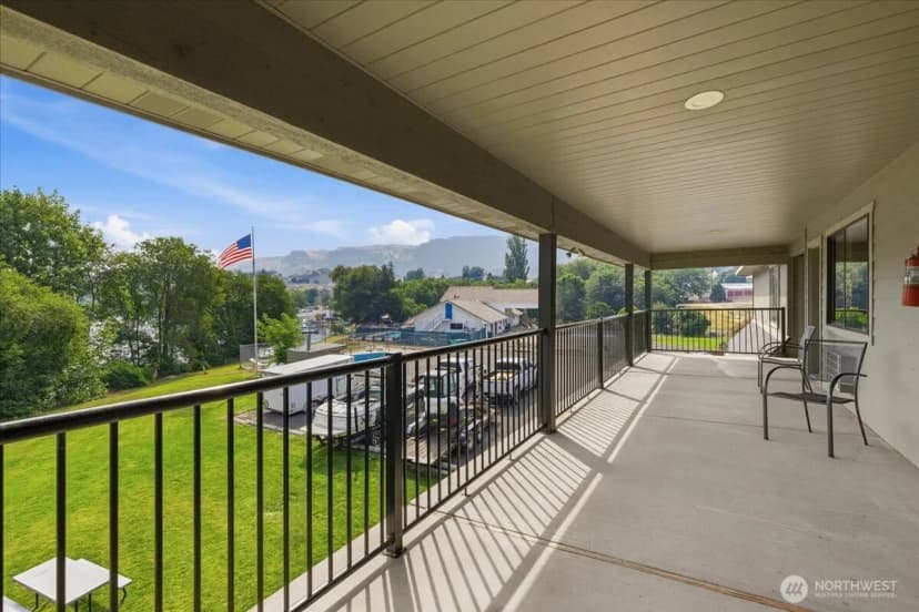 Property photo for 118 Miller Street, Electric City photo 21