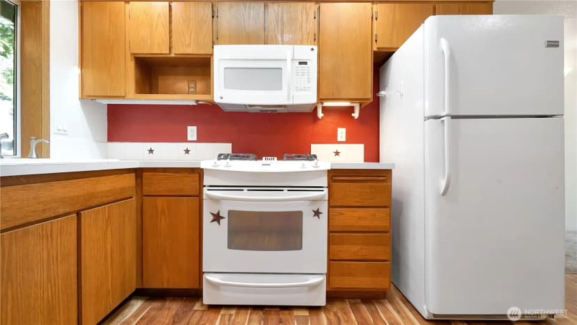 Property photo for 2109 Mark Street Ne, Olympia photo 8