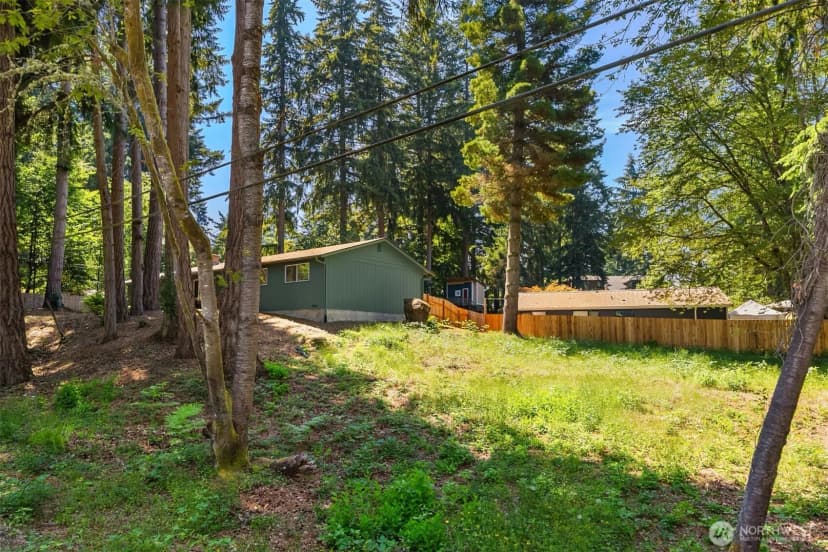 Property photo for 12249 N Madison Avenue Ne, Bainbridge Island photo 24