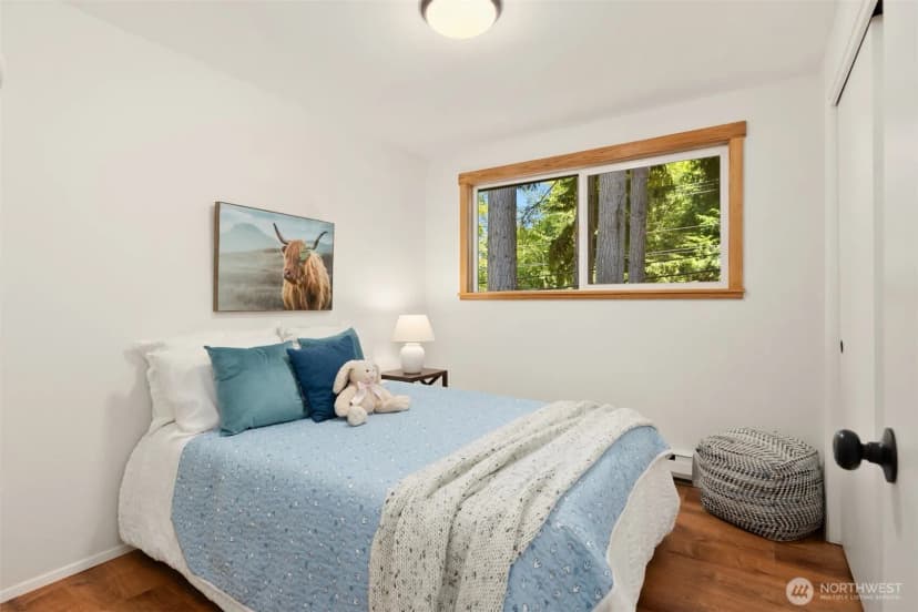 Property photo for 12249 N Madison Avenue Ne, Bainbridge Island photo 18