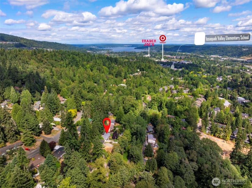 Property photo for 450 Mount Defiance Circle Sw, Issaquah photo 37