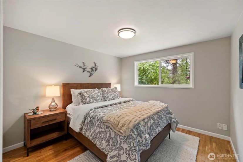 Property photo for 450 Mount Defiance Circle Sw, Issaquah photo 24