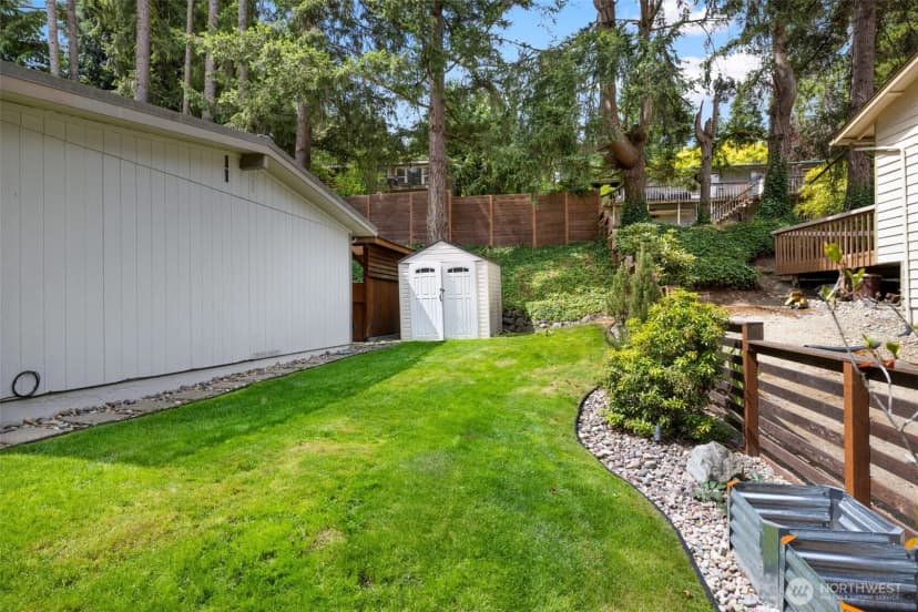 Property photo for 450 Mount Defiance Circle Sw, Issaquah photo 8