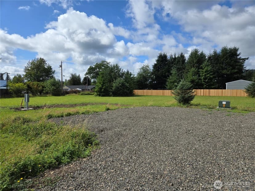 Property photo for 9993 Two Cousins Drive, Forks photo 8