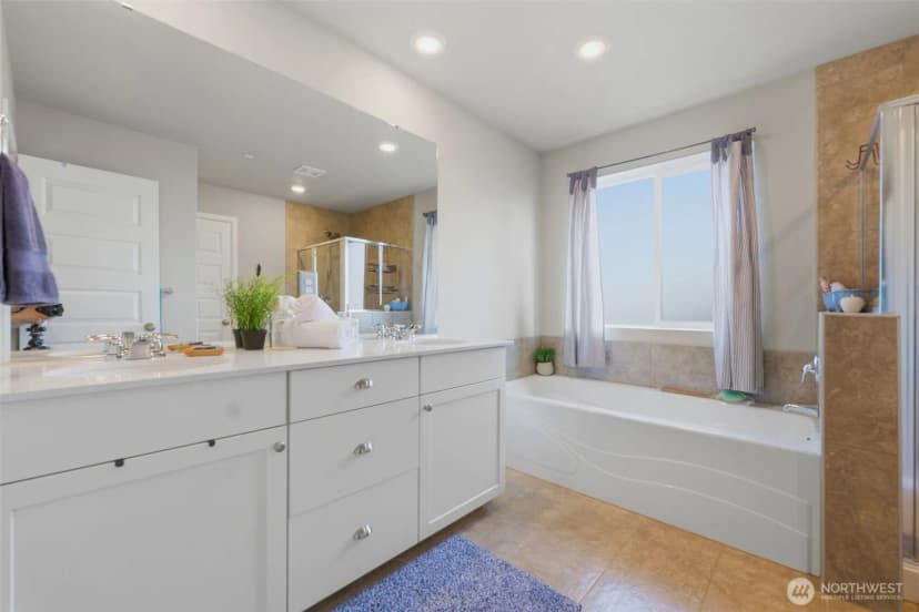 Property photo for 1018 Timberline Avenue, Bremerton photo 27