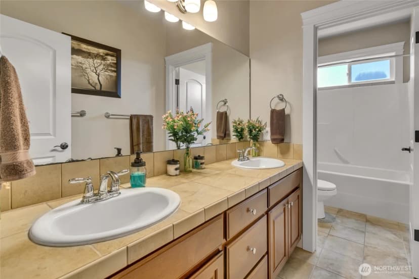 Property photo for 8110 172nd Avenue E, Sumner photo 33