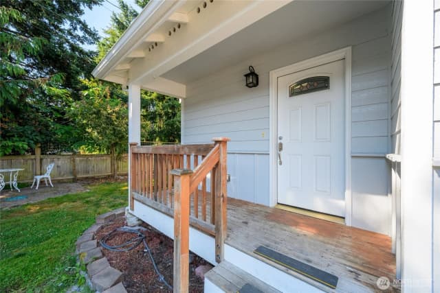 Property photo for 497 Harvest Edge Place, Burlington photo 3