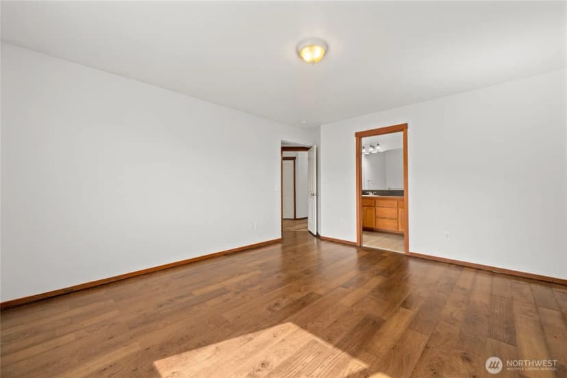 Property photo for 497 Harvest Edge Place, Burlington photo 22