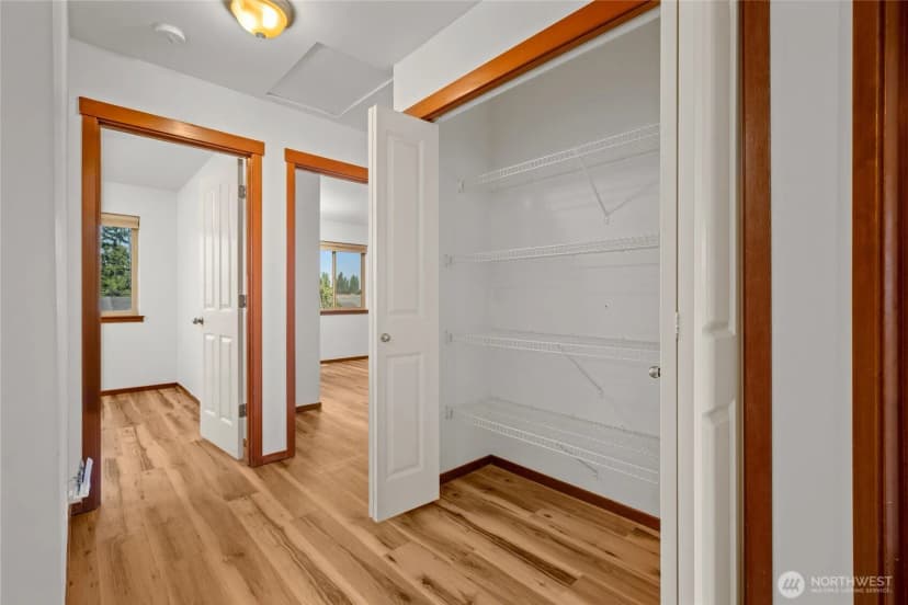 Property photo for 497 Harvest Edge Place, Burlington photo 27
