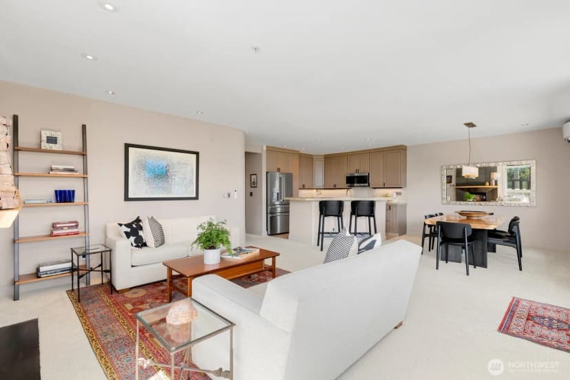 Property photo for 121 Lakeside Avenue #305, Seattle photo 7