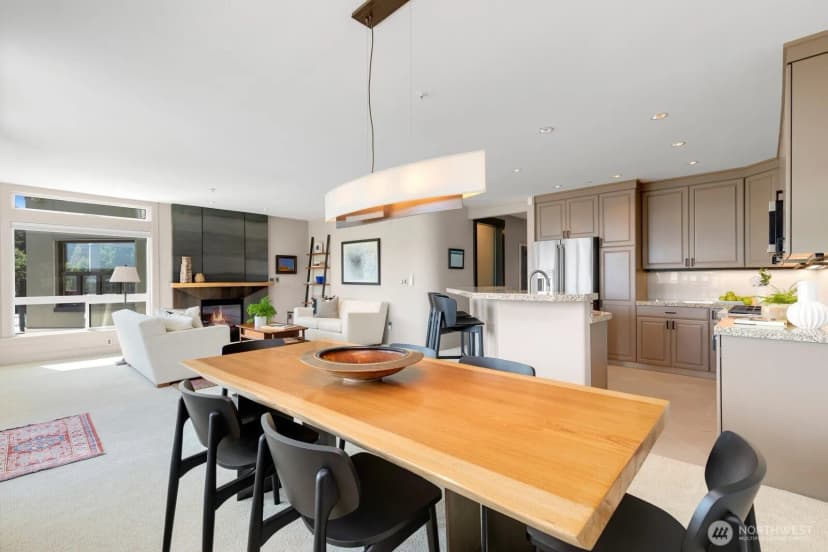 Property photo for 121 Lakeside Avenue #305, Seattle photo 13