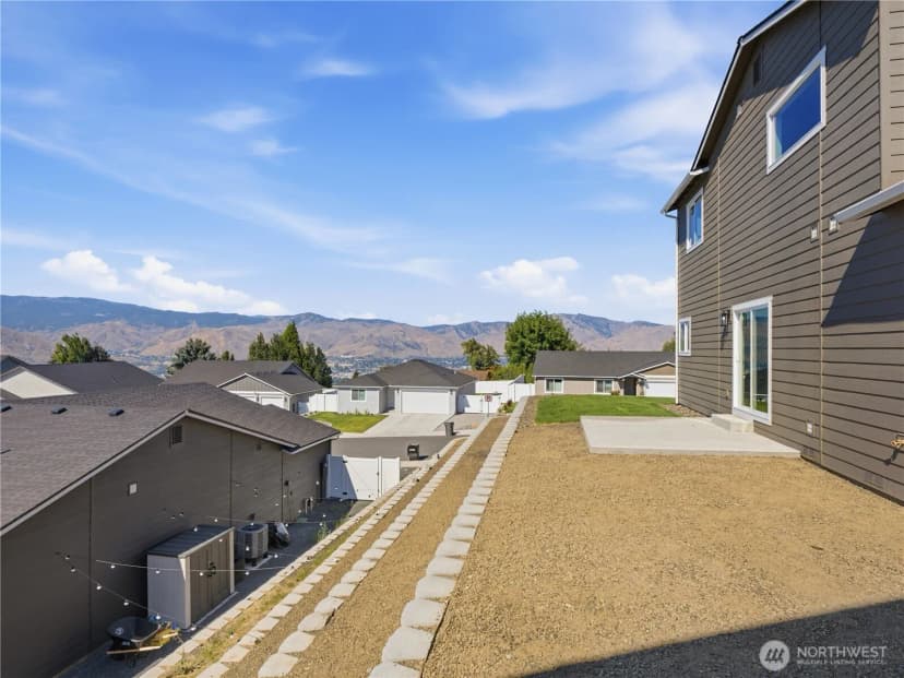 Property photo for 1948 N Mineral Place, East Wenatchee photo 39