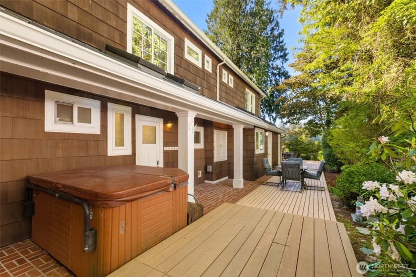 Property photo for 2057 E Beaver Lake Drive Se, Sammamish photo 34