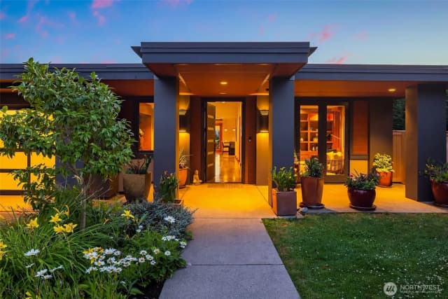 Property photo for 5805 104th Avenue Ne, Kirkland